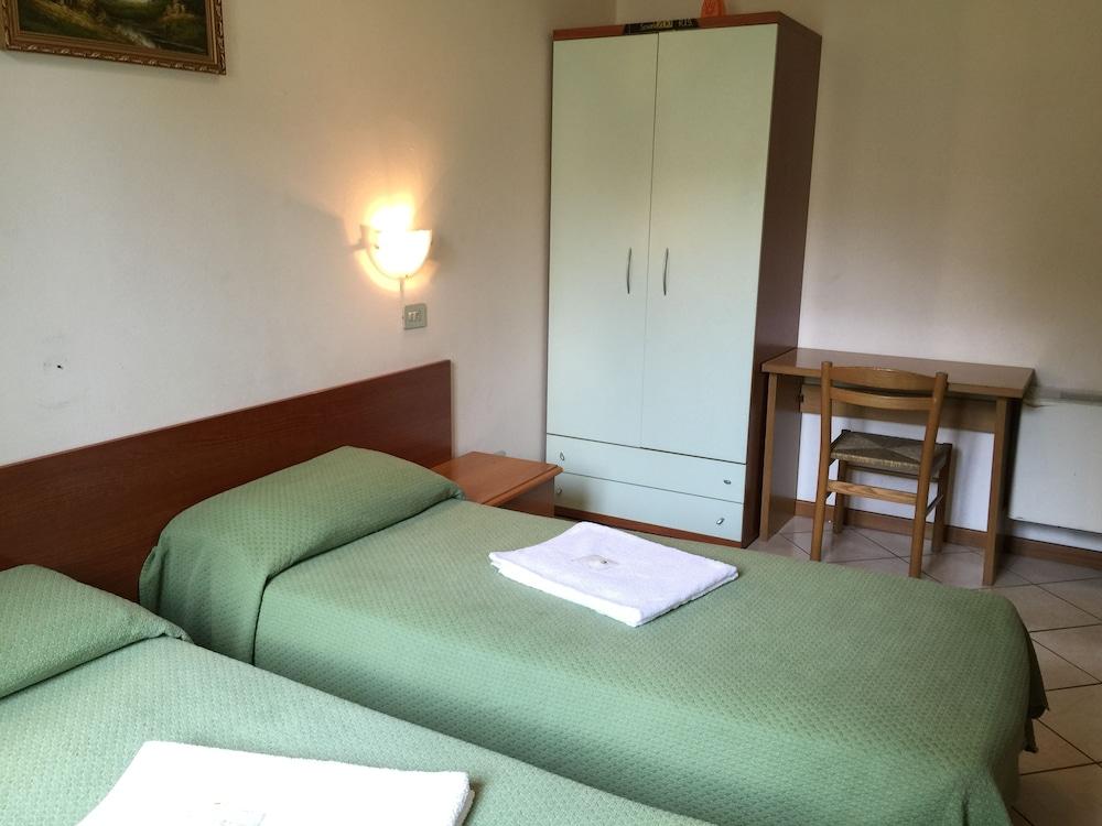 Hotel Adelchi Milaan Buitenkant foto